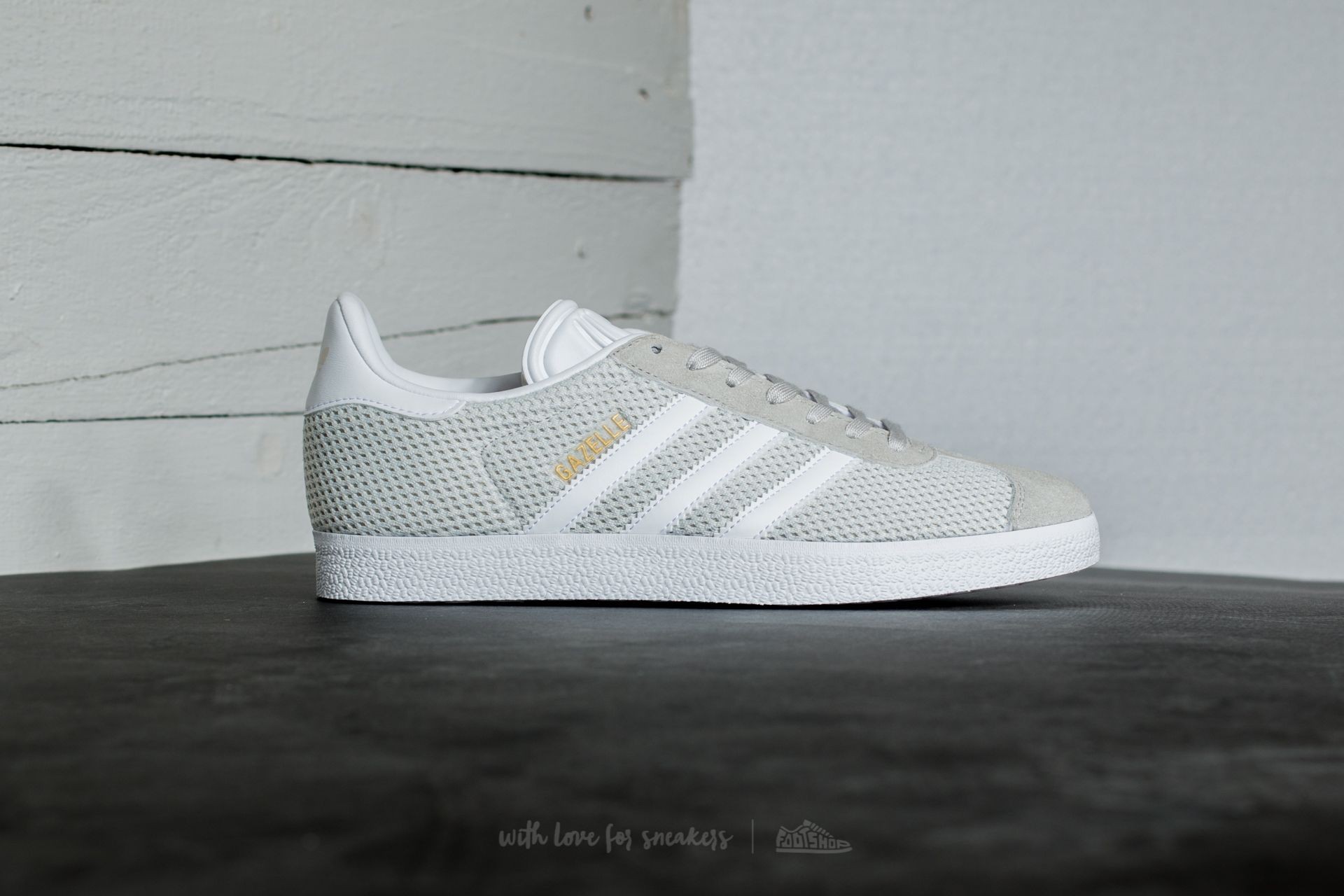 adidas gazelle talc